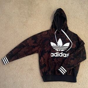 ADIDAS brown camo sweatshirt size S